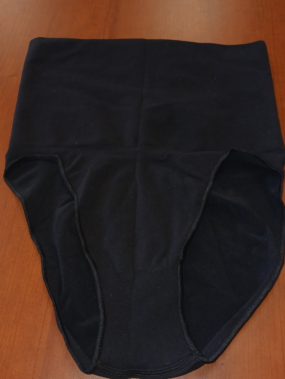 SKIMS Black Seamless Shaping Briefs
